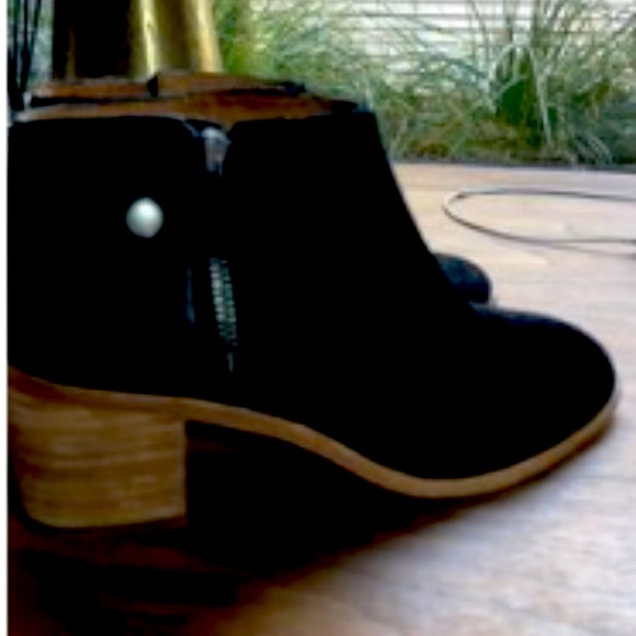 Alicia boots - Picture 4 of 8